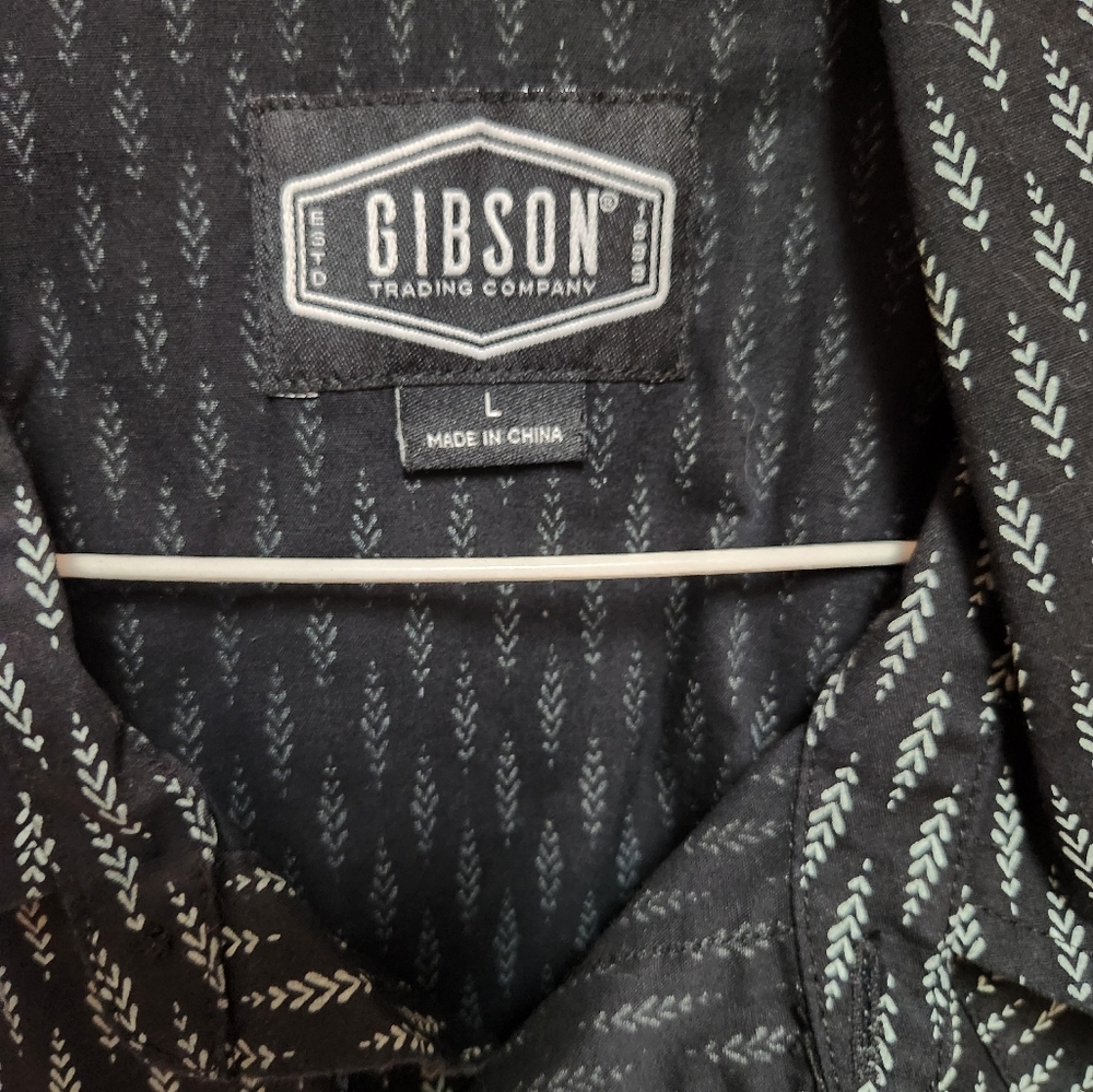 Gibson Black and White Casual Button Down Shirt with Pearl Snaps - Picture 4 of 5